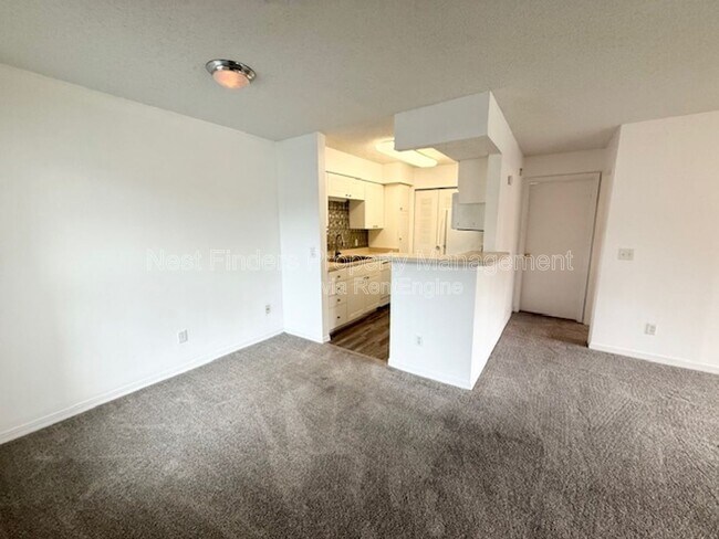 Building Photo - 10200 Belle Rive Blvd