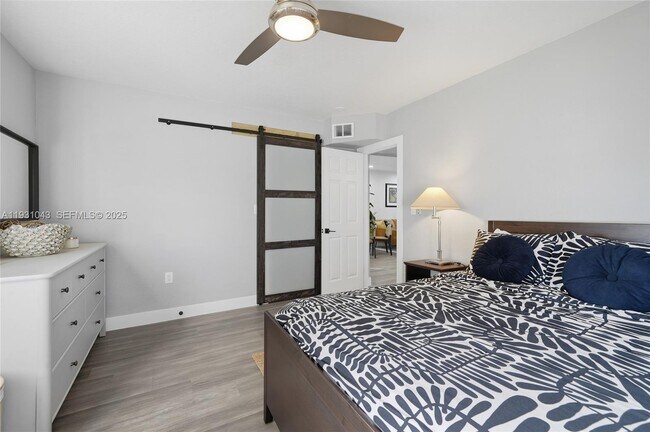 Building Photo - 1590 NW 38th St