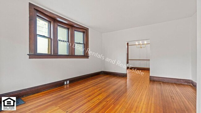 Building Photo - 1209 Rivermet Ave