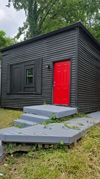 Building Photo - 524 N 29th St