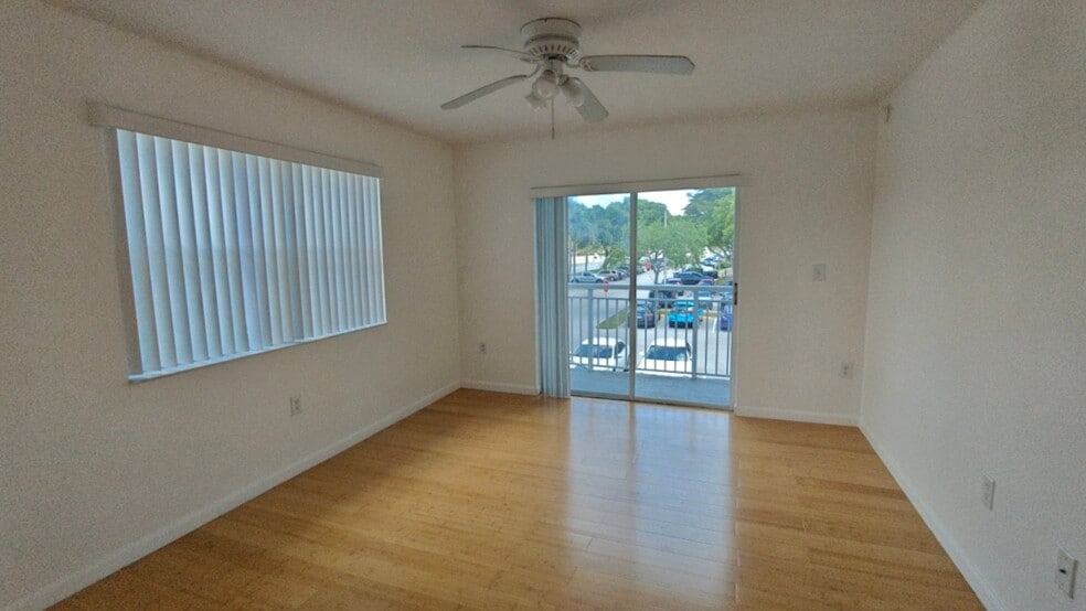 Building Photo - 8610 SW 212th St