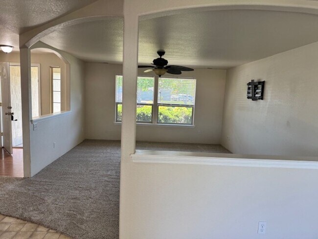 Building Photo - 2346 Stonefield Way