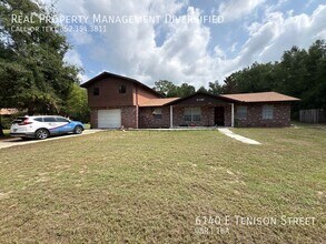 Building Photo - 6140 E Tenison St
