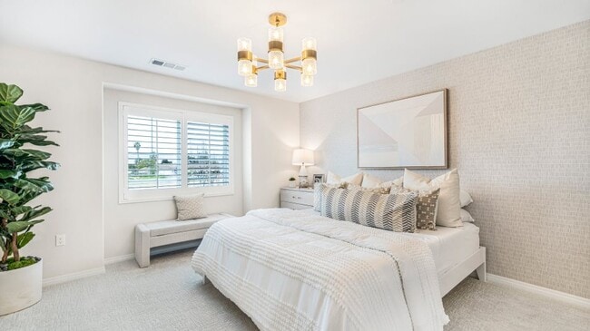 Building Photo - 7482 Fig Grv Ln