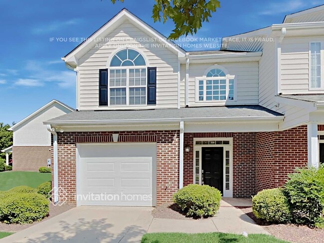 Building Photo - 1410 Nicklaus Dr