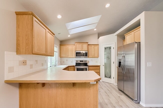 Building Photo - Remodeled Boise home with 4 bedrooms