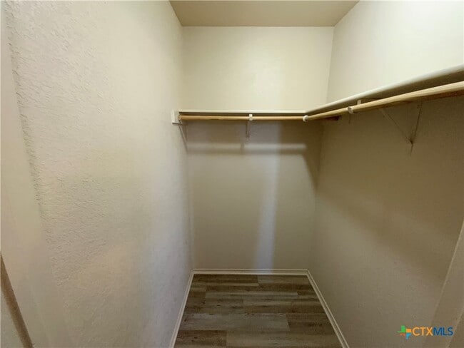 Building Photo - 2212 Bellmont