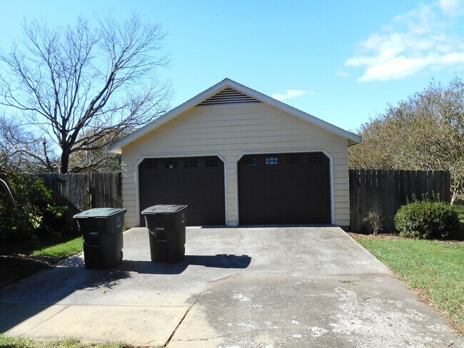 Building Photo - Northwest Greensboro NC Home for Lease
