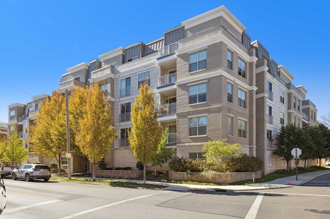 Building Photo - The Jerome