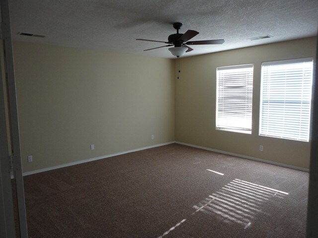 Building Photo - 5068 Westfield Dr NE