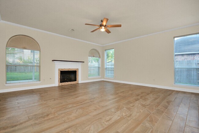 Building Photo - 20210 Black Canyon Dr