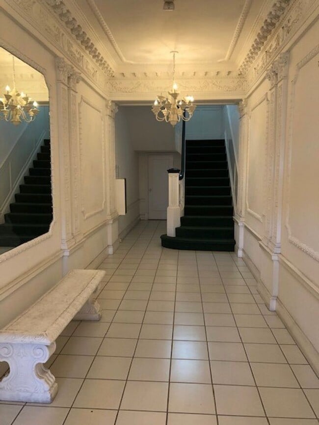 Building Photo - NML5816-20G