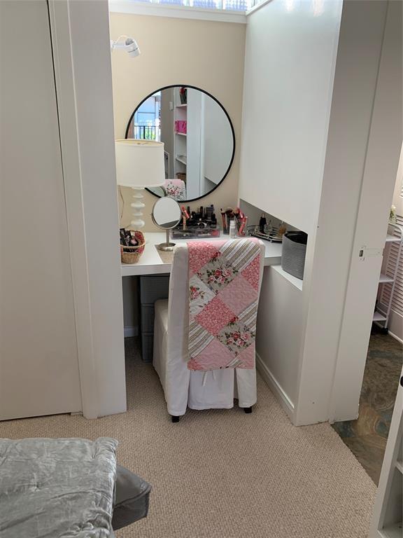 Building Photo - 1901 Whitney St