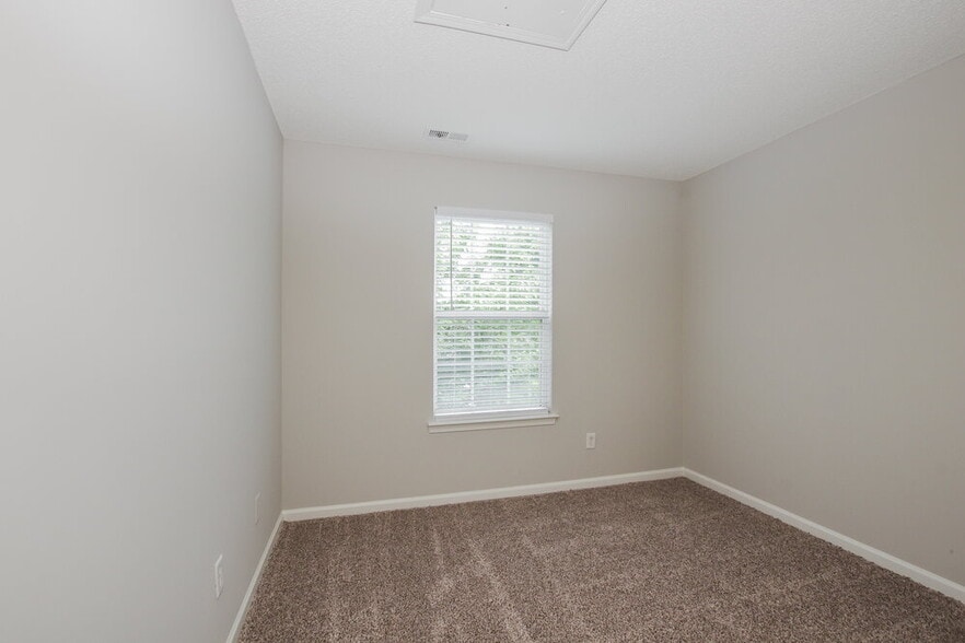 Building Photo - 10632 Greatford Ct