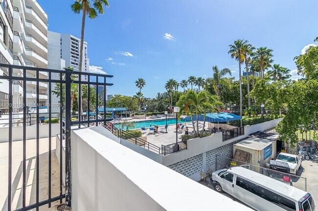Building Photo - 500 Three Islands Boulevard