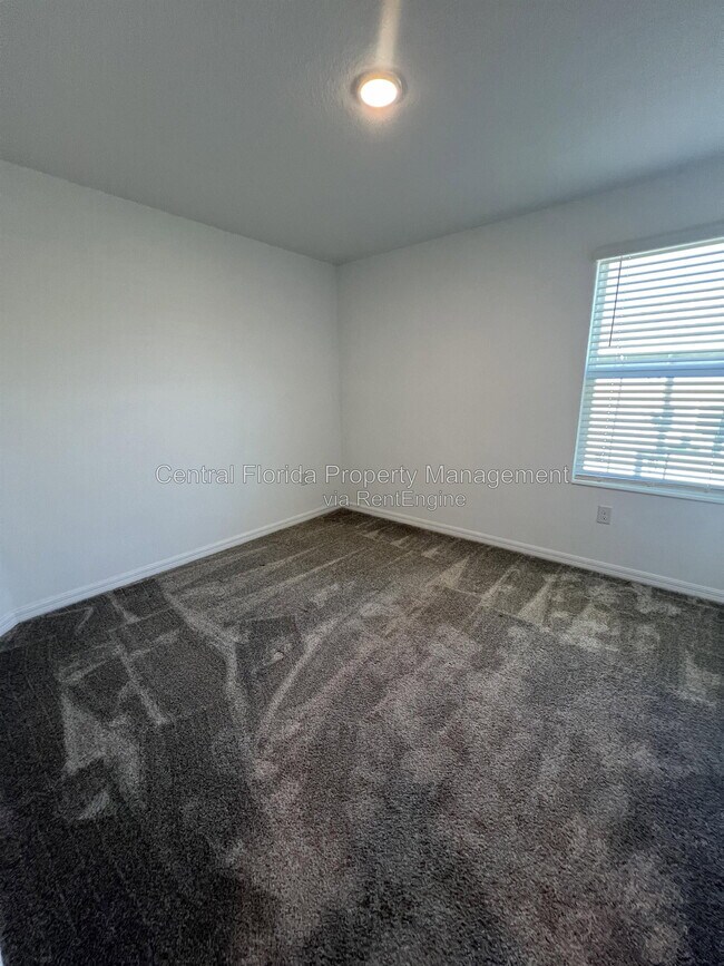 Building Photo - 5442 Limestone St