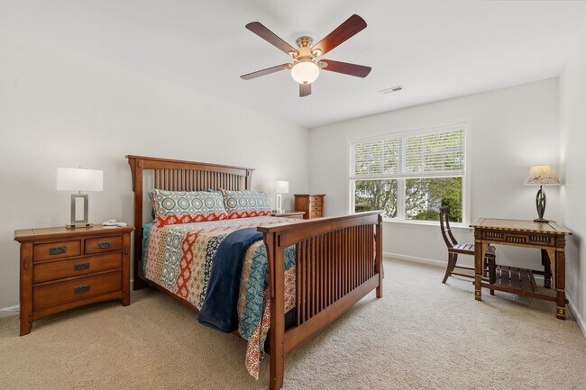 Building Photo - *PARK FLEX STAYS* Beautifully Appointed Furnished Home Near Duke & Croasdaile