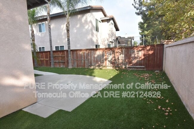 Building Photo - 27575 Marian Rd