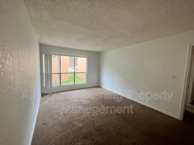 Building Photo - 1810 NW 23rd Blvd