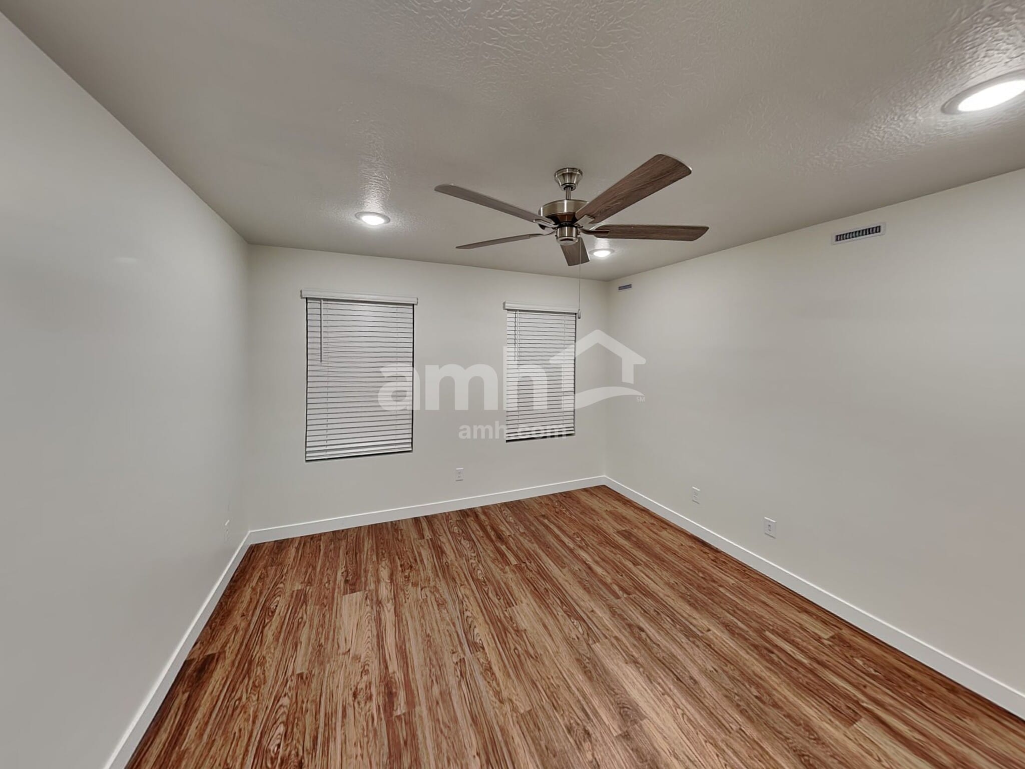 Building Photo - 8937 Wilroy Rd