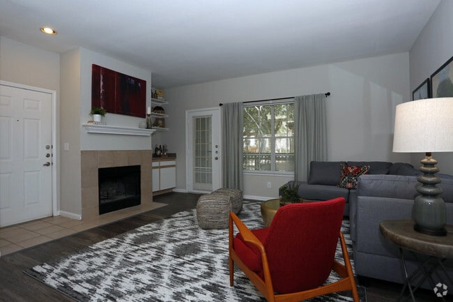 1087SF_Two Bedroom_Living Area - Saddle Creek And The Cove