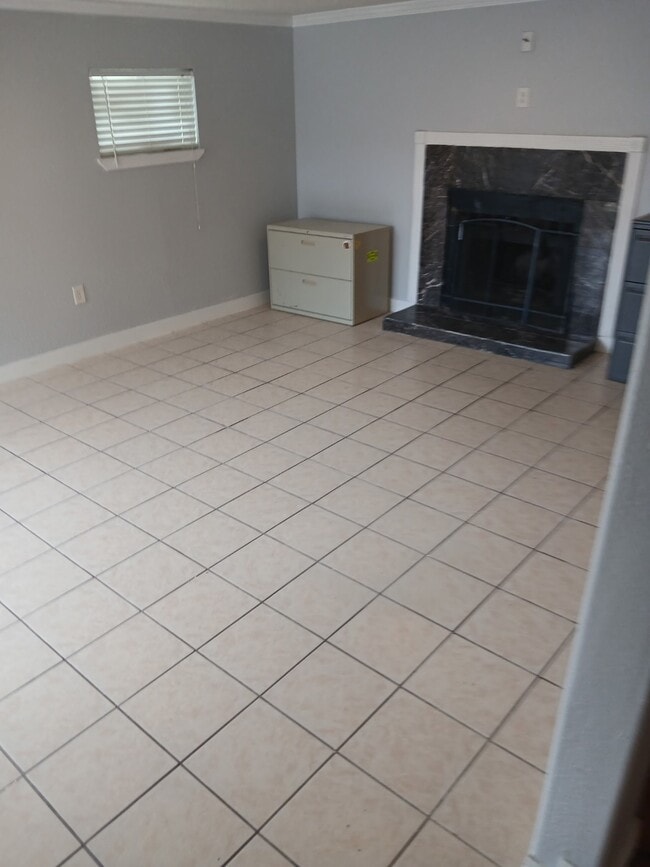 Building Photo - 7218 Yucca Dr