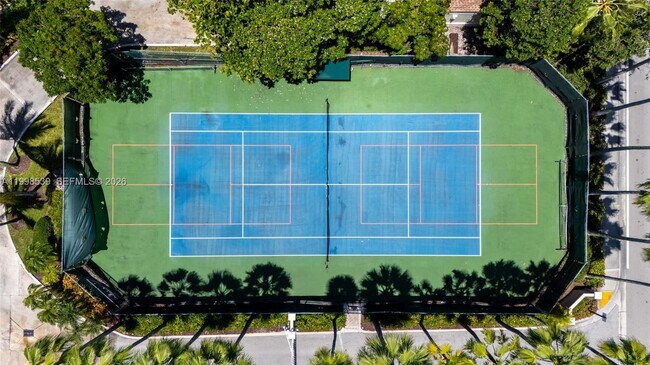 Building Photo - 3598 Yacht Club Dr