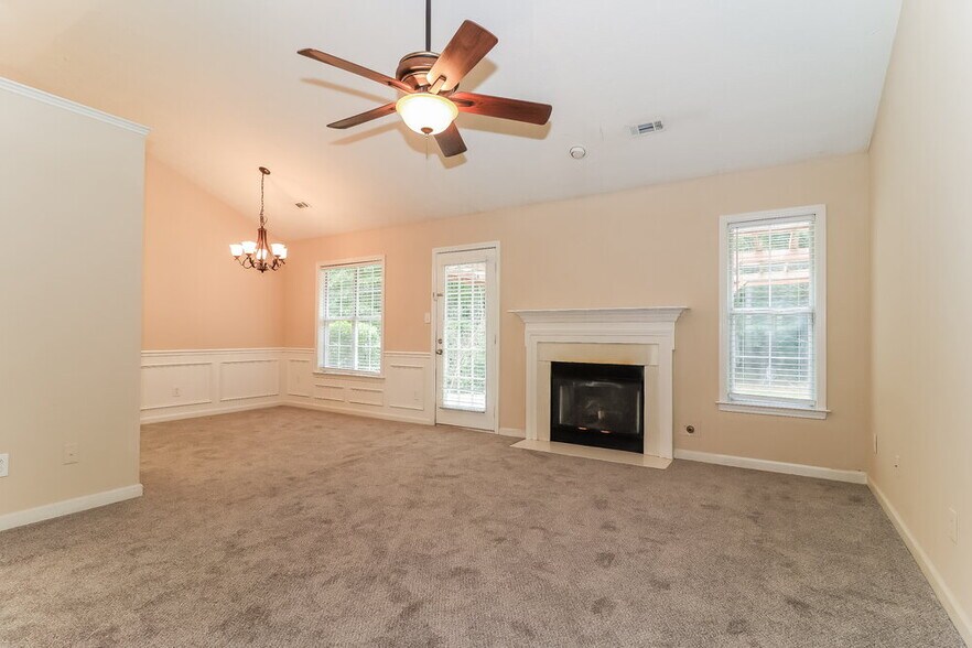 Building Photo - 47 Noah Dr