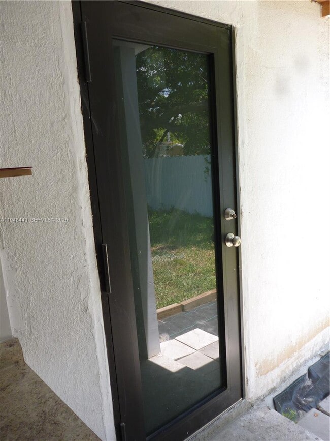 Building Photo - 4611 SW 19th St