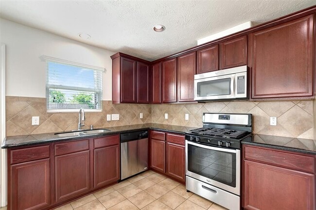 Building Photo - 11842 Red Hummingbird Dr