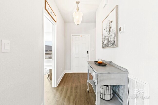 Building Photo - 13164 Shoshoney Cir