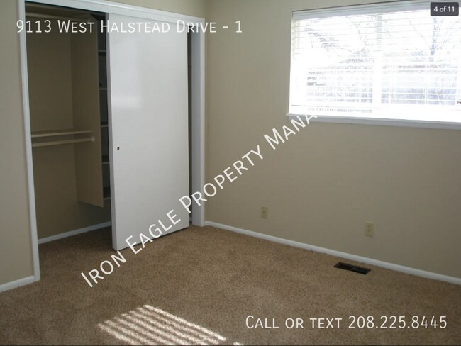 Building Photo - 9113 W Halstead Dr