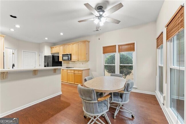 Building Photo - 4610 Planters Hill Dr