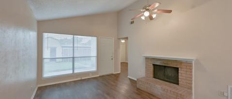 Building Photo - 2704 St George Pl