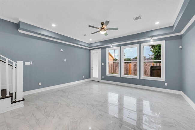 Building Photo - 4306 New Orleans St