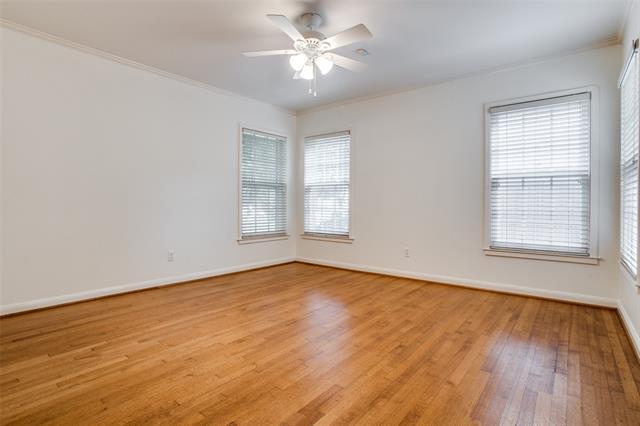 Building Photo - 4209 Greenbrier Dr