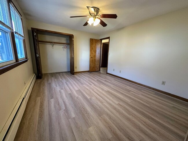 Building Photo - 33 Elwood Ave