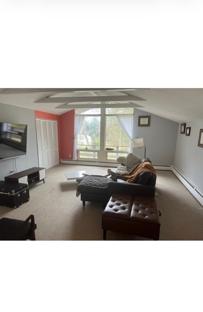 Building Photo - 47 Hill St