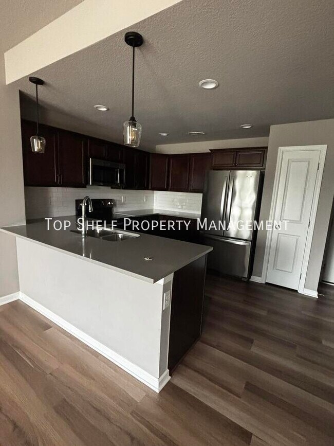 Building Photo - 2308 Hazeltine Pl