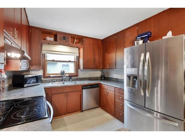 Building Photo - Beautiful Ranch Style 3BR 2BA Home in Milaca