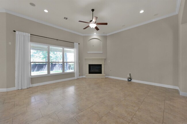 Building Photo - 42 Caprice Bend Pl