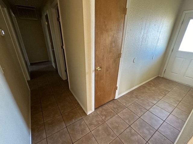 Building Photo - 9540 D J L Dr