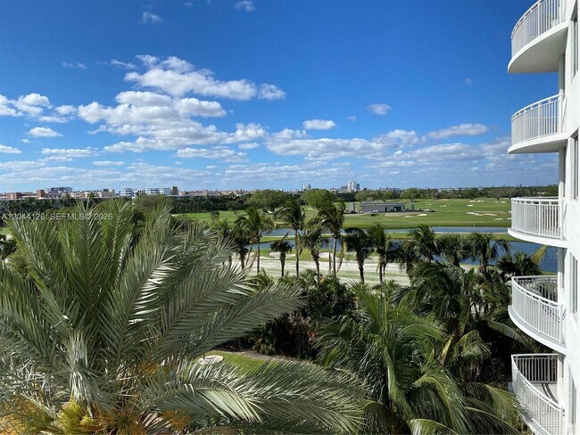 Building Photo - 1745 E Hallandale Beach Blvd