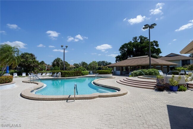 Building Photo - 505 Lake Louise Cir