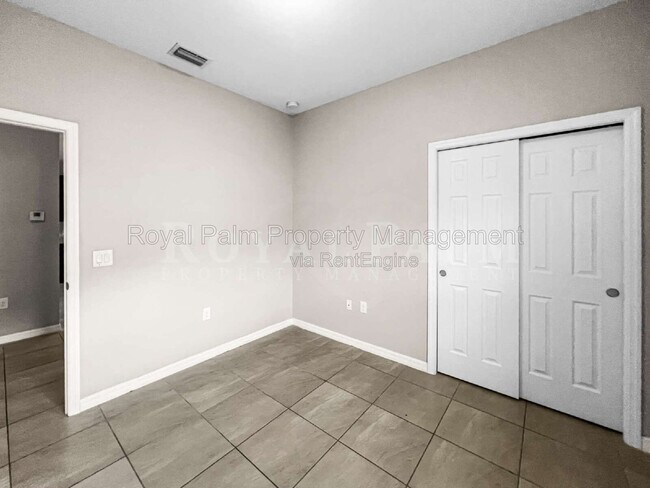 Building Photo - 1322 Trafalgar Pkwy