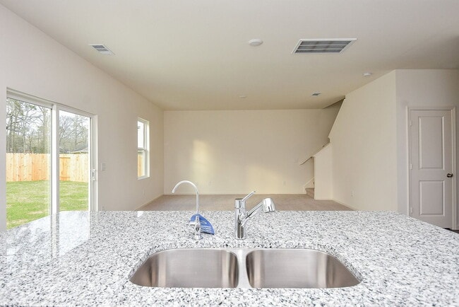 Building Photo - 3603 Admiralty Dr