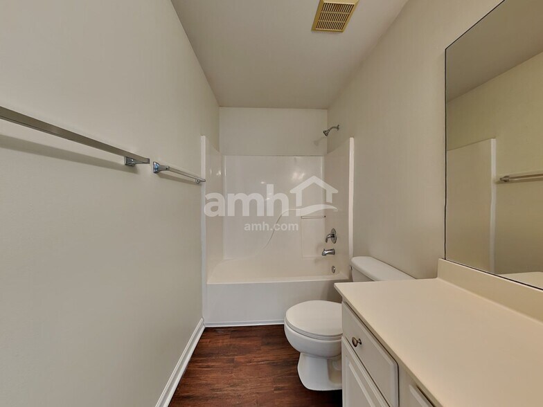 Building Photo - 508 Goatsbeard Ct