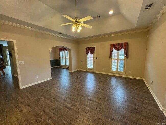 Building Photo - 8636 Harvest Ridge Dr