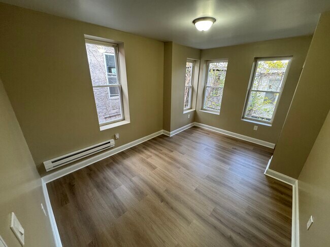 Building Photo - 2327 N 18th St