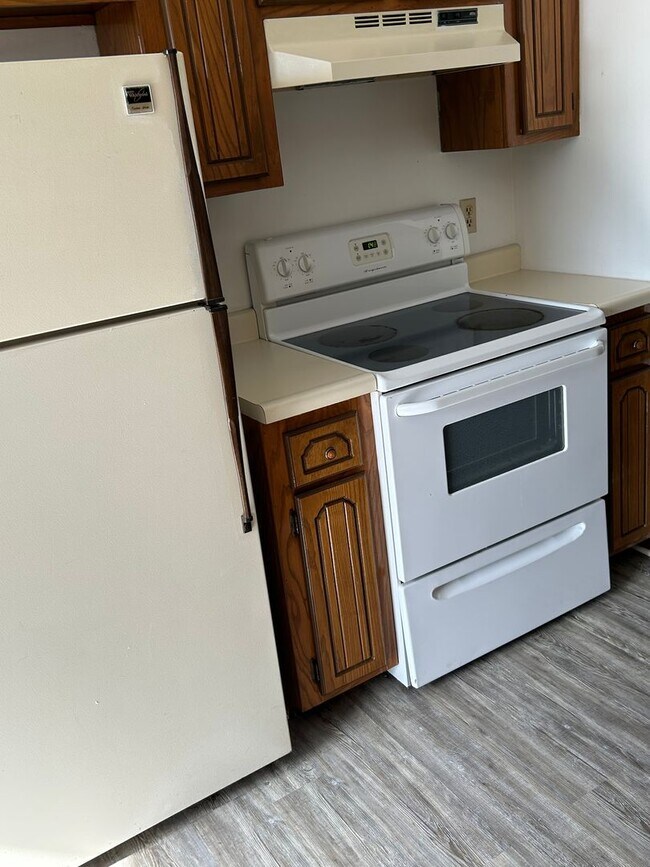 Building Photo - 92 N Josephine